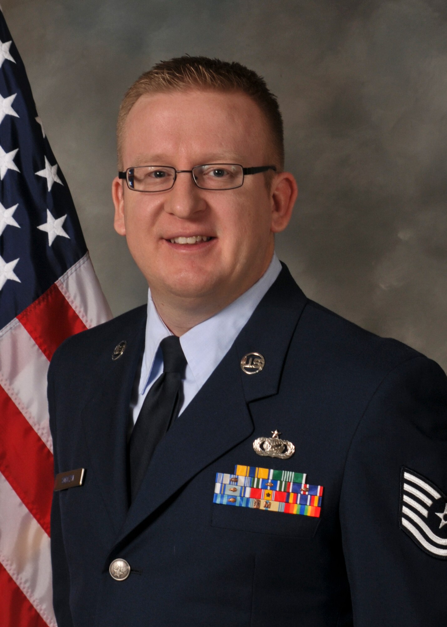 Official photograph for Tech. Sgt. Thomas Sobczyk.  (U.S. Air Force photo by Senior Master Sgt. Jeffrey A. Rohloff / Released)
