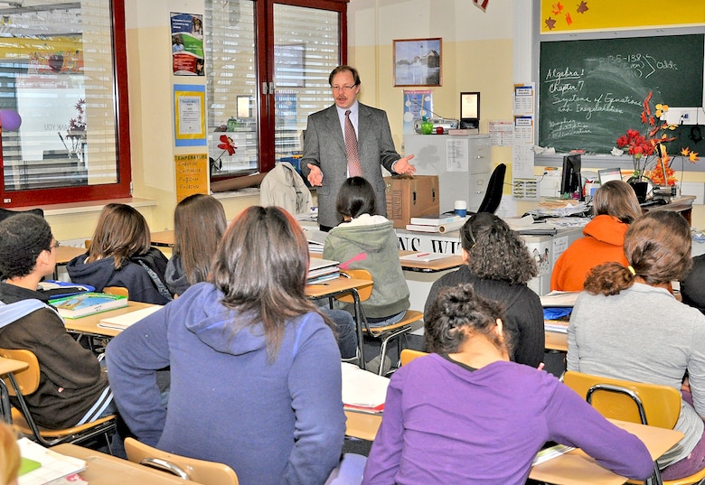 WIESBADEN, Germany — Ben Jones, an architect with the U.S. Army Corps of Engineers Europe District, talks about his profession with math students at Wiesbaden Middle School Feb. 23, 2012.
