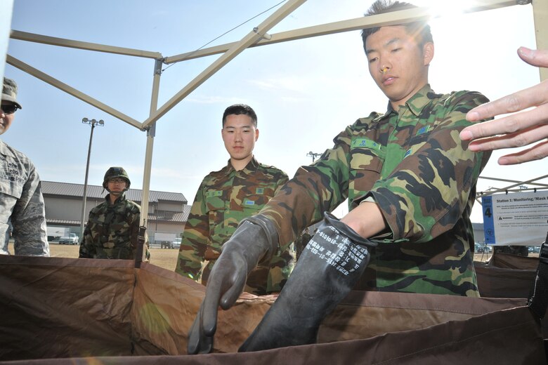 ROK forces participate in CBRN training Kunsan Air Base 