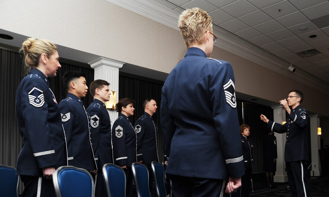 The U.S. Air Force Singing Sergeants sing the National Anthem during Col. Larry Lang’s assumption of command ceremony at Joint Base Anacostia-Bolling in Washington, D.C. on March 6. (U.S. Air Force photo/Airman 1st Class Aaron Stout)