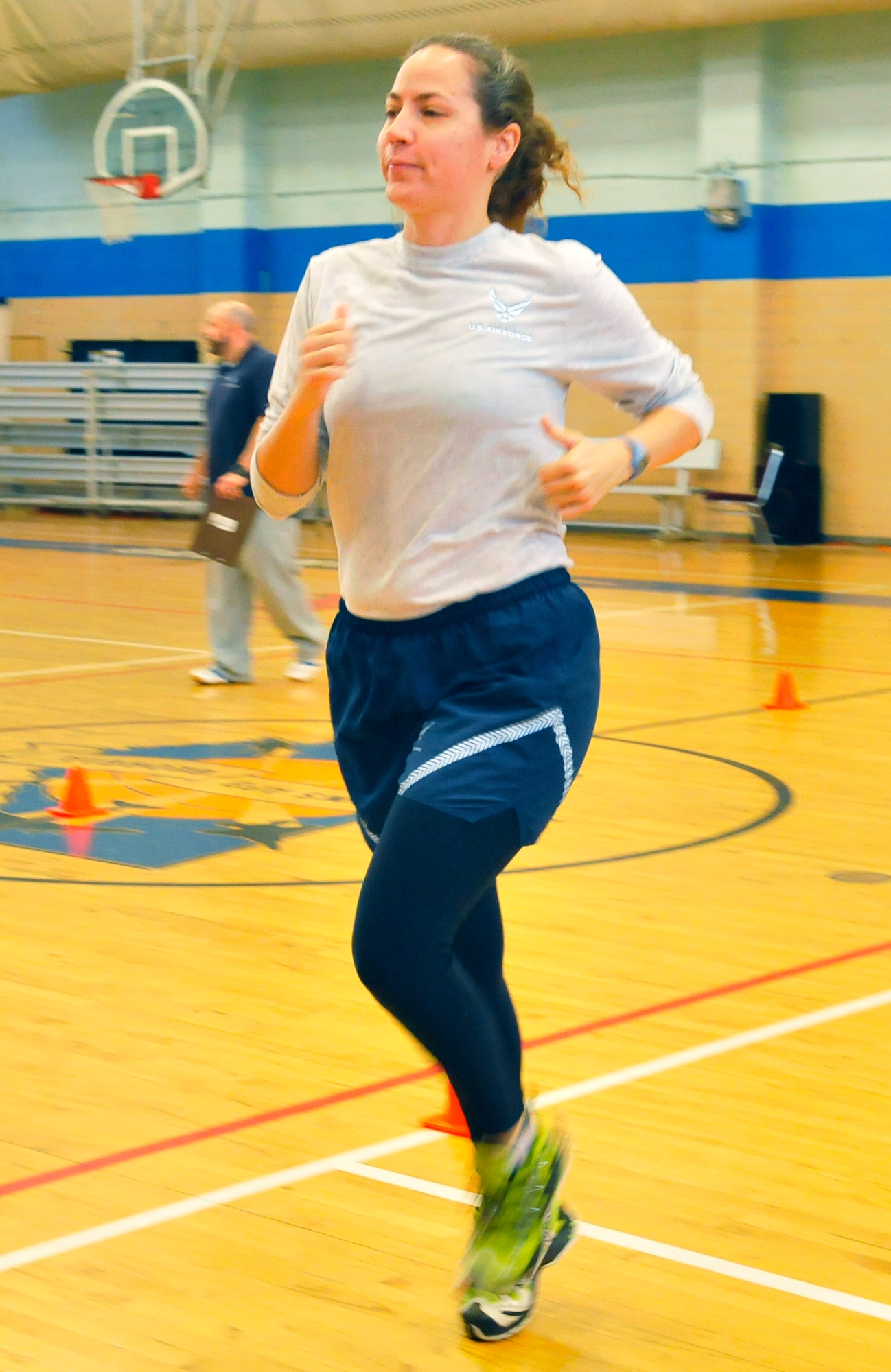 Tech. Sgt. Amy Moran participates in  a Total Force Fitness Program class. (U. S. Air Force photo by Sue Sapp)