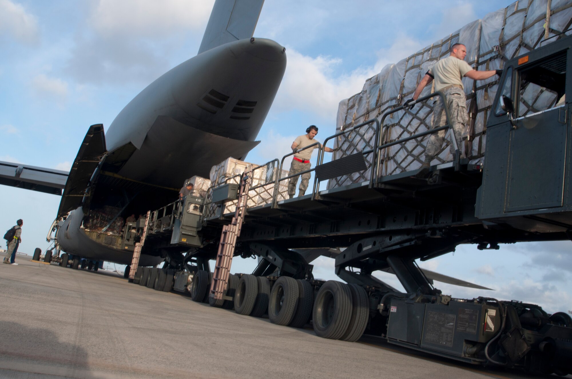 (U.S. Air Force photo/Staff Sgt. Kyle Brasier)