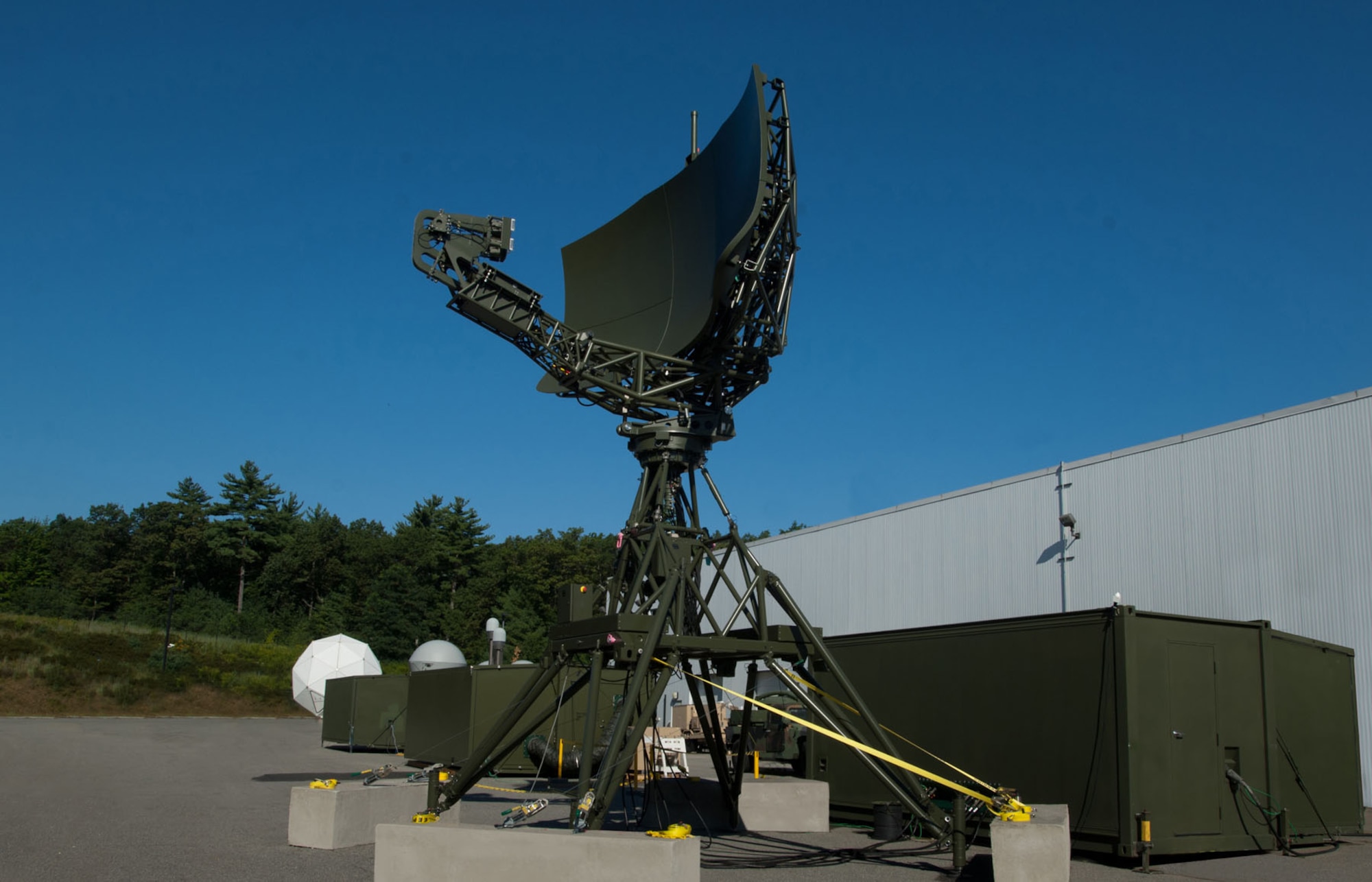 Raytheon’s mobile surveillance and air traffic control radar system, pictured here, represents only one of the mobile ATC radar systems the Electronic Systems Center expects will be proposed for the Deployable Radar Approach Control, or D-RAPCON, system. (Courtesy photo)