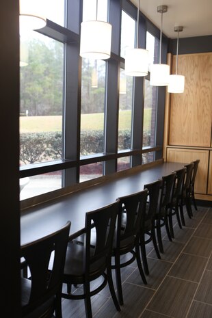 Doc’s Diner, at Naval Hospital Camp Lejeune is now more open and offers a lot of ambient light, mixed with neutral colors and trendy patterns to make the galley more welcoming. The large windows allow for a natural landscape view of an open courtyard.