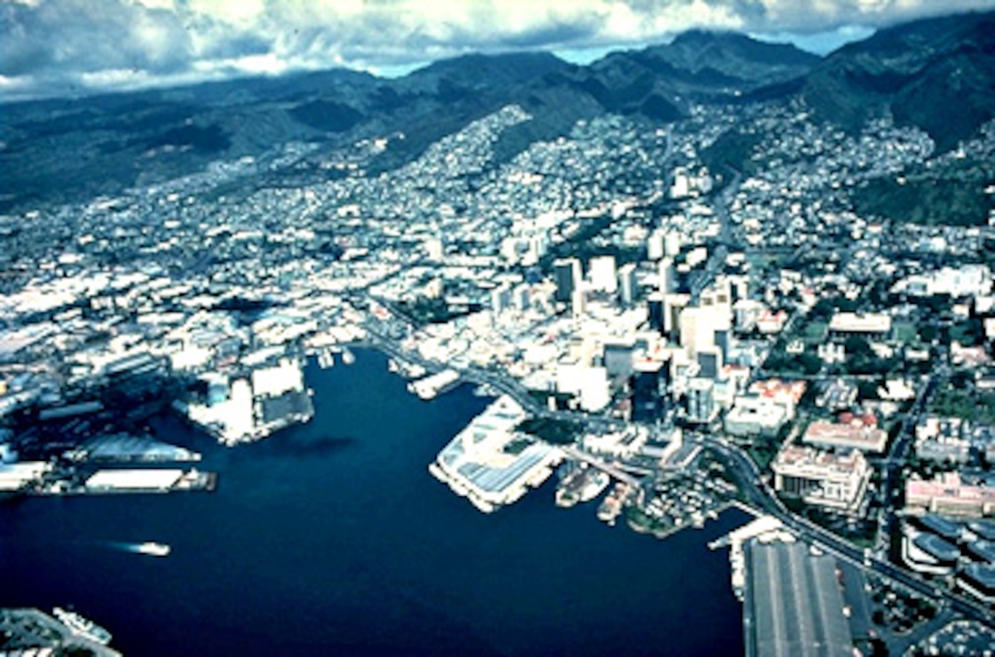 Aerial photo of Honolulu Harbor.