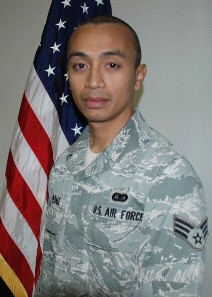 Senior Airman Aldwin Speziale of the 711th Special Operations Squadron was named 919th Special Operations Wing Airman of the Year for 2011.  The wing honored its most outstanding Citizen Commandos during the March unit training assembly at Duke Field. (U.S. Air Force photo/Dan Neely)