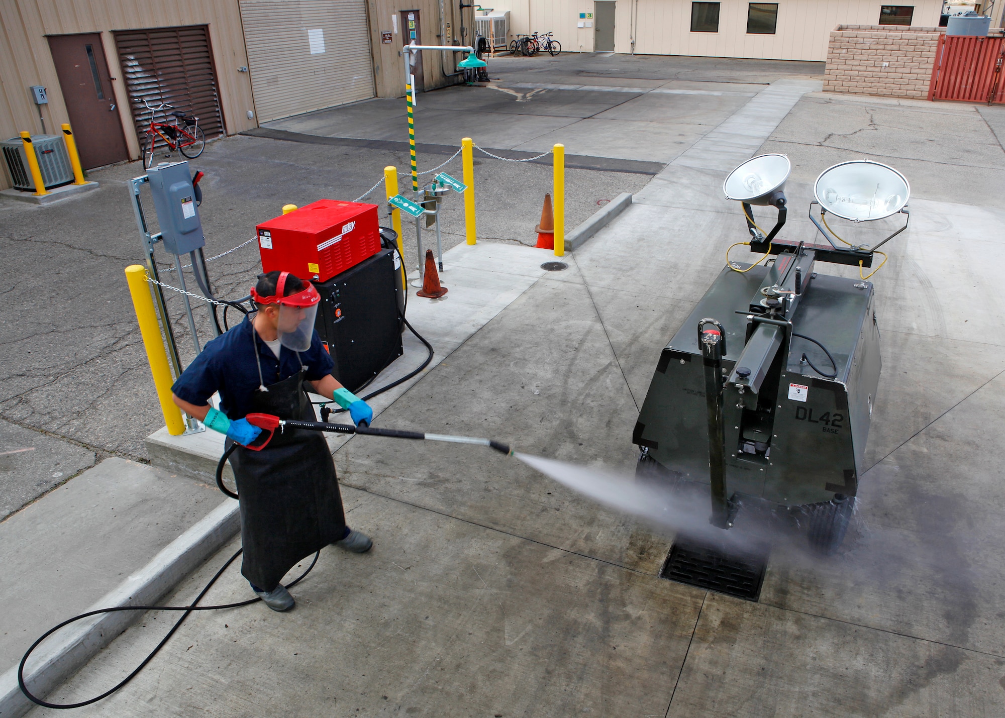 412th MXS improves its AGE'd facilities > Edwards Air Force Base ...