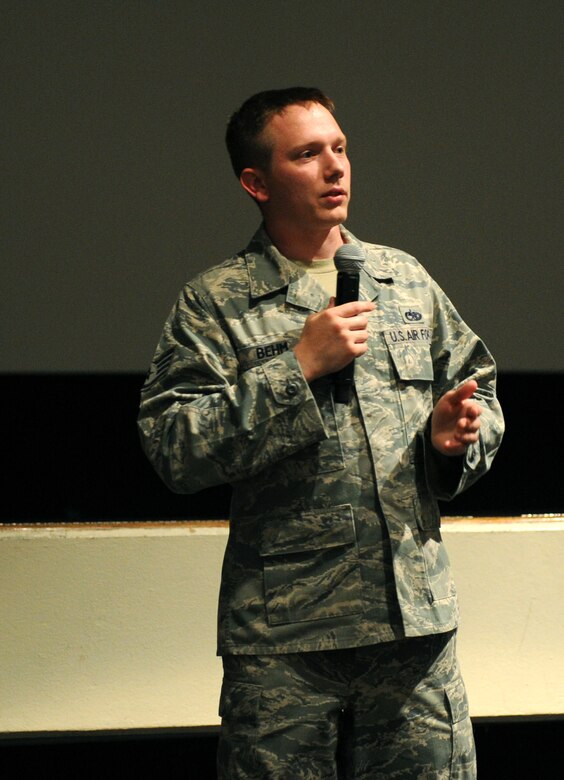 Staff Sgt. Robert Behm, A2A speaker from Pope Field, N.C. speaks to Team Scott members March 21 about his driving under the influence experience three years ago. He joined A2A to share his mistakes to make sure other Airmen don’t go down the same path. (U.S. Air Force photo/ Staff. Sgt. Stephenie Wade)
