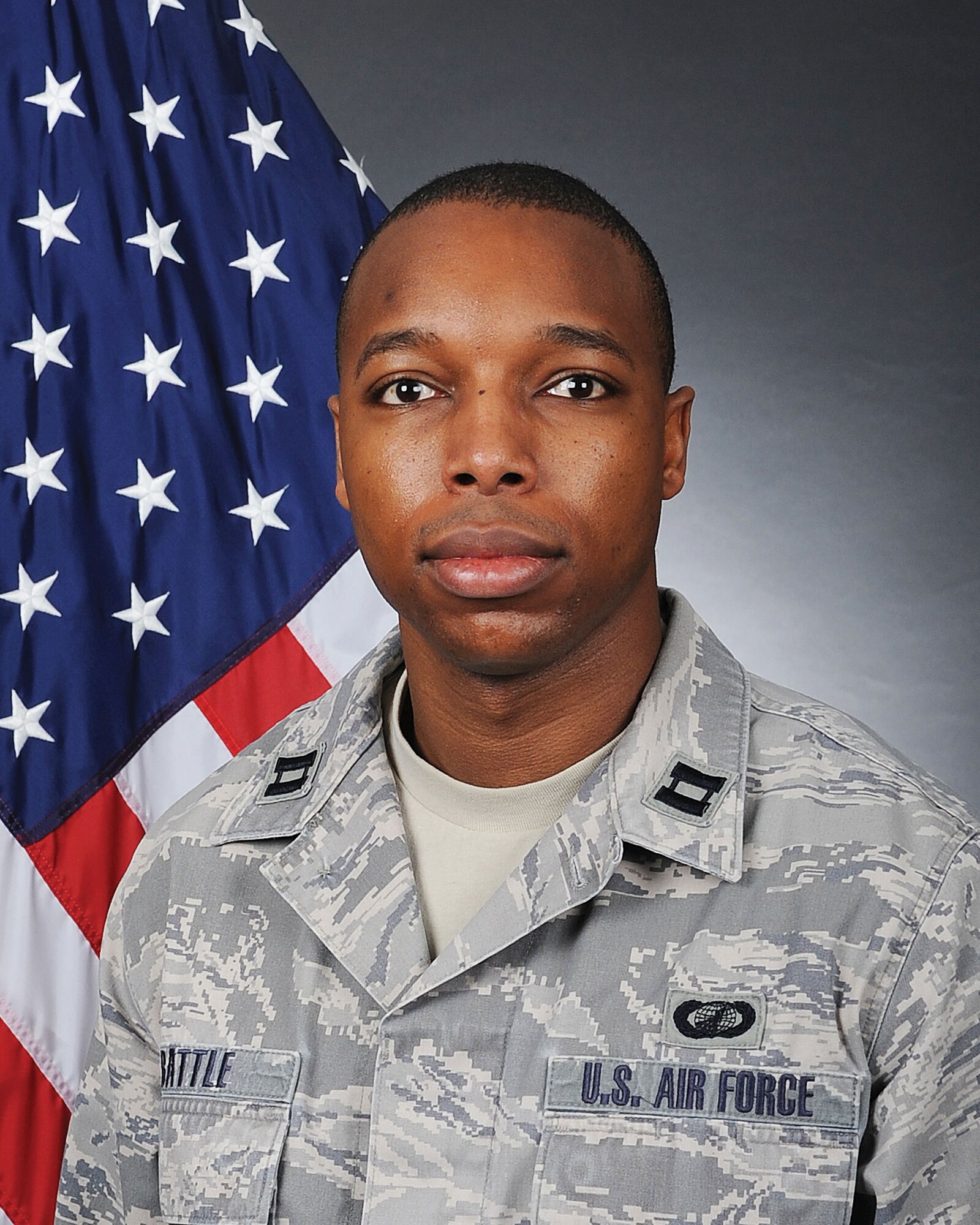 KIRTLAND AFB, N.M. – Capt. Nicholas Battle, Air Force Nuclear Weapons Center, received the Mid-Career Military Engineer award. (Courtesy photo)

