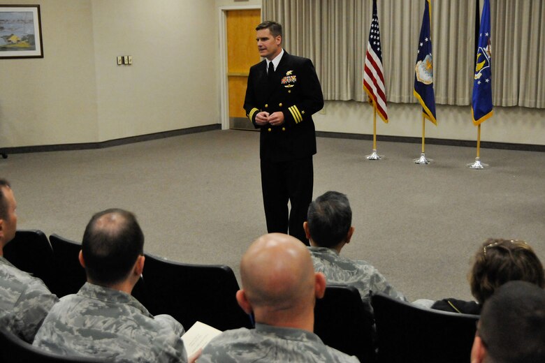 HANSCOM AIR FORCE BASE, Mass. - Cmdr. Travis Schweizer, a Navy SEAL currently assigned to the Naval War College in Newport, R.I., talks about special operations during Heritage of Freedom at the Hanscom Conference Center April 27. During his presentation, the SEAL also discussed the importance of joint operations and emphasized the important work done by the Electronic Systems Center. (U.S. Air Force photo by Linda LaBonte Britt)