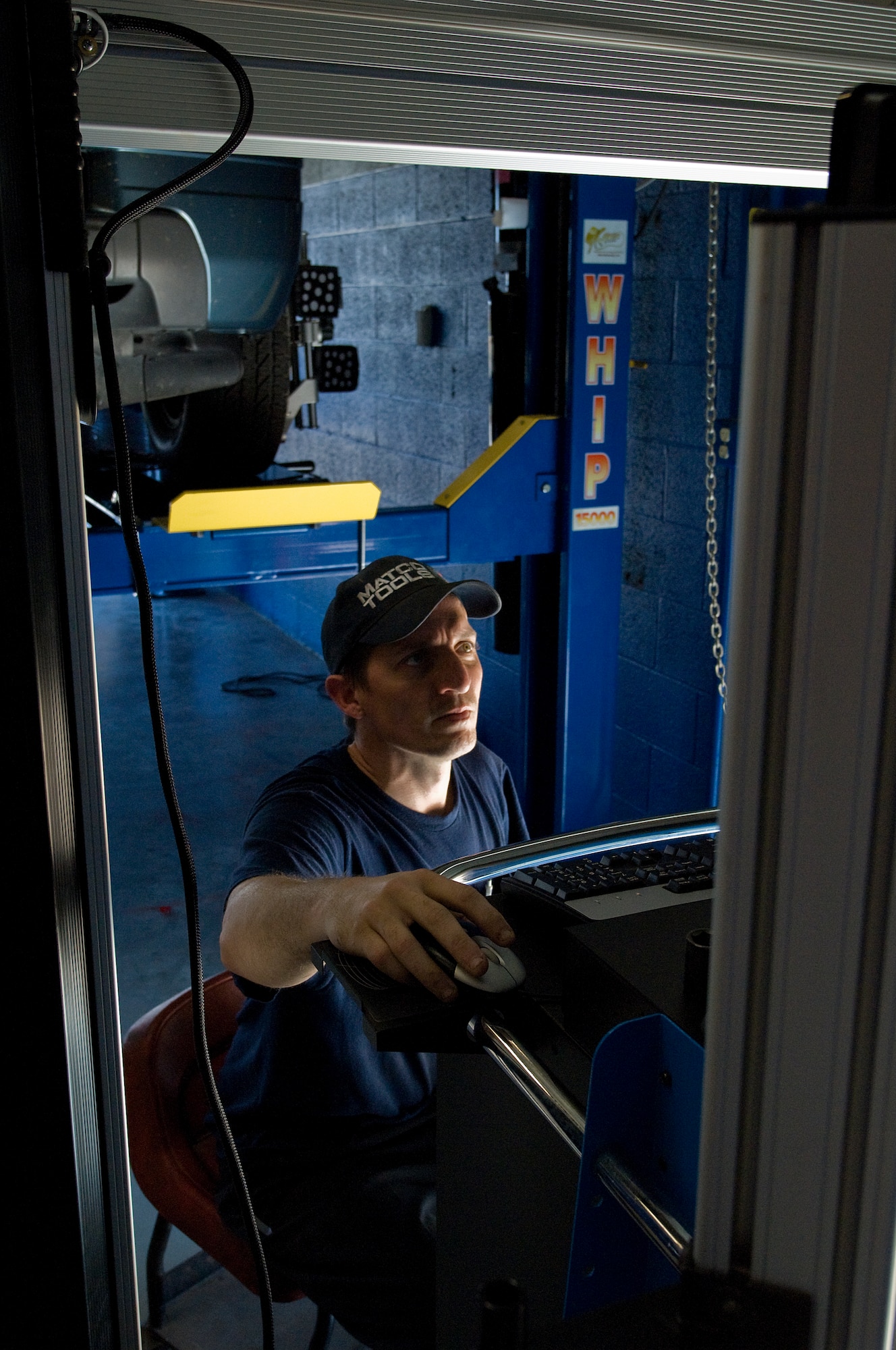 Dyess auto shop keeps airmen straight > Dyess Air Force Base > Article