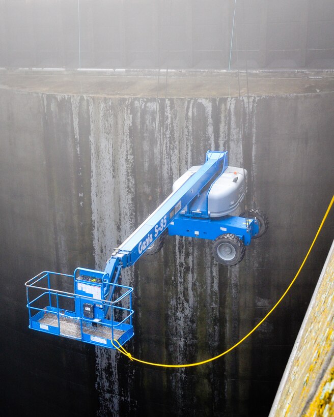 Progress continues as John Day gate sections are moved into place following the dewatering, which began Dec. 10, 2010.