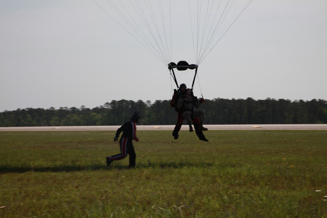 Five Soldiers with the United States Special Forces Command, Black Daggers, executed a tandem skydive with two Marines from Marine Corps Air Station Cherry Point, Cpl. Kyle Smith, a rescue swimmer with Marine Transport Squadron 1, and Cpl. Kevin willis, an EA-6B Aircraft Electronic Countermeasures Systems Technician, with Marine Tactical Electronic Warfare Squadron 4 May 3. The Marines were awarded the chance to go by their ability to positively stand out in their units and throughout the air station.
