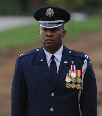  Air  Force  chaplain faces unique challenges U S Air  