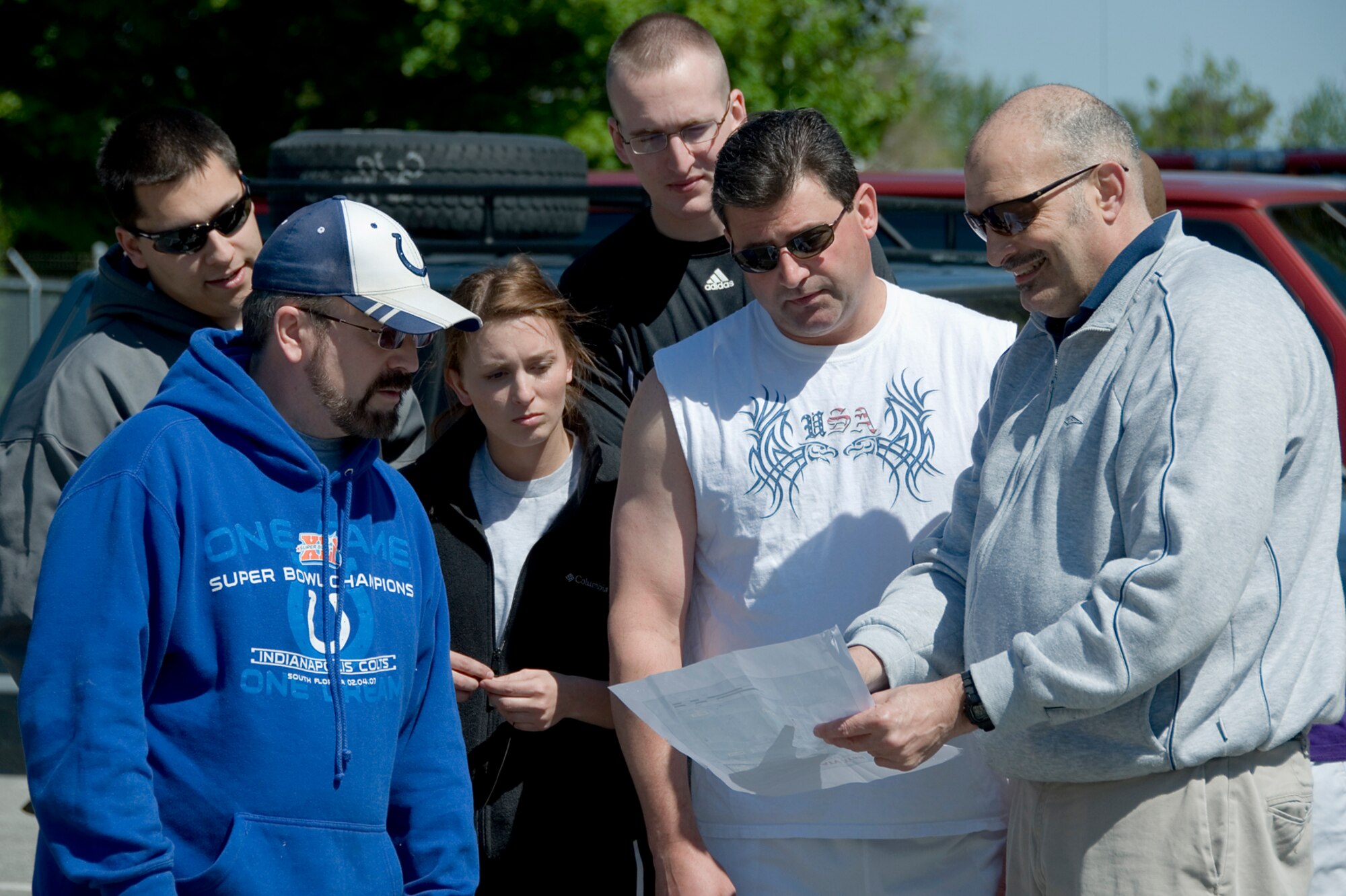GRISSOM AIR RESERVE BASE, Ind. -- Bruce Cannady, recreation and fitness specialist, briefs runners on the course for a 5k run April 24. (U.S. Air Force photo/Tech. Sgt. Douglas Hays)