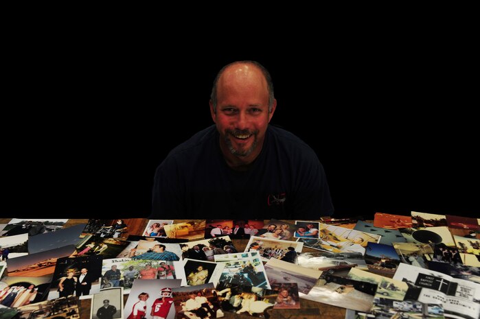 Tim Gorman stops for a photo at the Joint Base Charleston – Air Base C-17 Globemaster III engine shop May 2. Goreman is an aviation maintenance technician with United Airlines. (U.S. Air Force photo illustration/Staff Sergeant Katie Gieratz)
