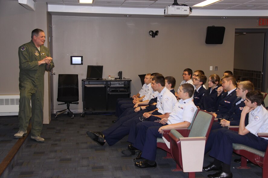 Col. Daryl Hartman welcomes North Allegheny High School JROTC cadets, May 11, 2012, during a visit to the 911th Airlift Wing for a C-130 Hercules orientation flight.  The 27 cadets participated in a two-hour flight to Niagara Falls and back. (U.S. Air Force photo Master Sgt. Mark A. Winklosky/Released)