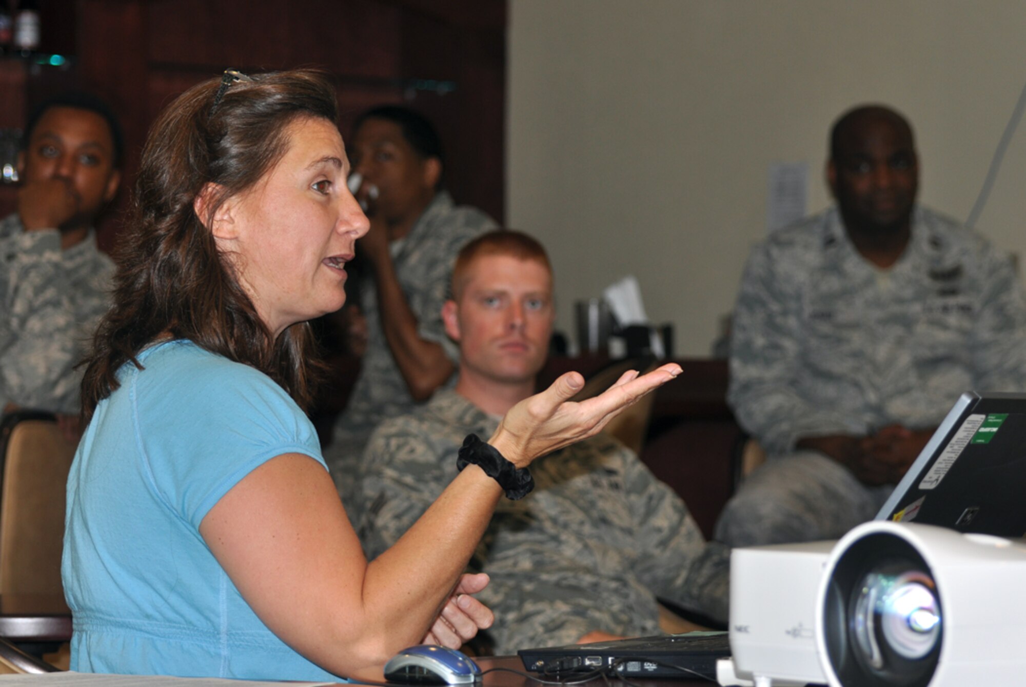 Mary Hessler, 94th Airlift Wing human resource specialist, speaks to Airmen about the opportunities that usajobs.gov can offer during a Lunch & Learn hosted by the Dobbins Air Reserve Base Human Resource Development Council on May 5. She also offered helpful hints for getting interviews. (U.S. Air Force photo/Airman 1st Class Elizabeth Gaston)