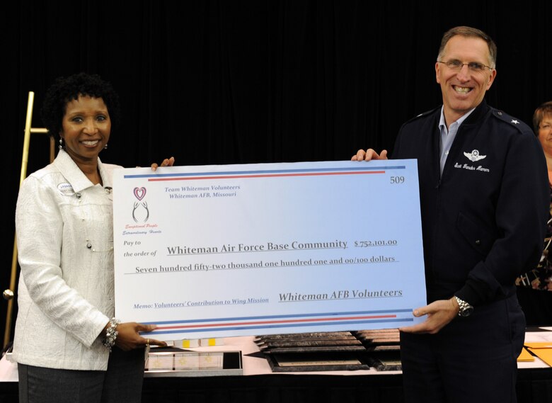 Volunteering Benefits Whiteman Whiteman Air Force Base News