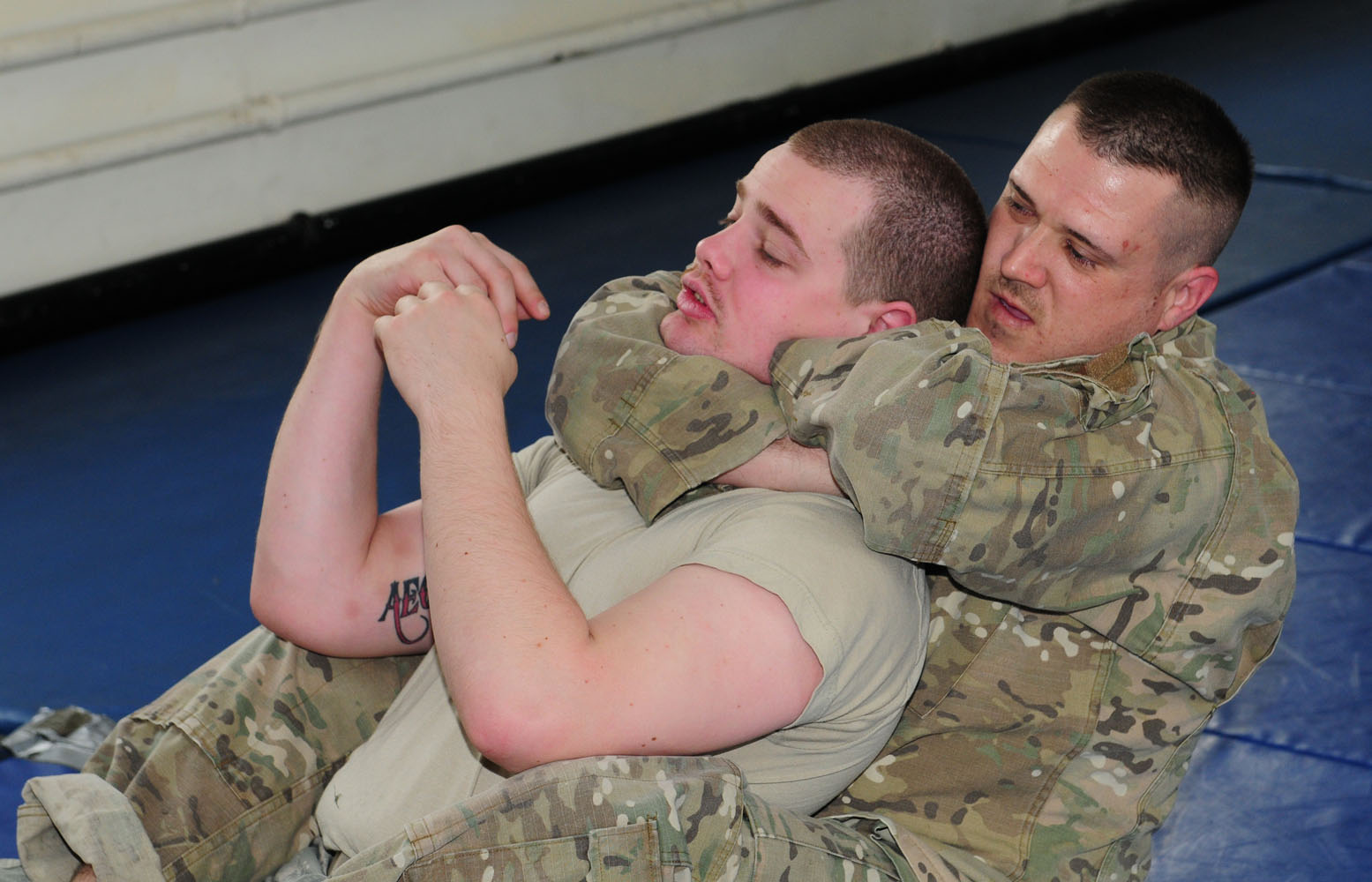 'Wizard, chicken wings,' aid in SERE, Army selfdefense training