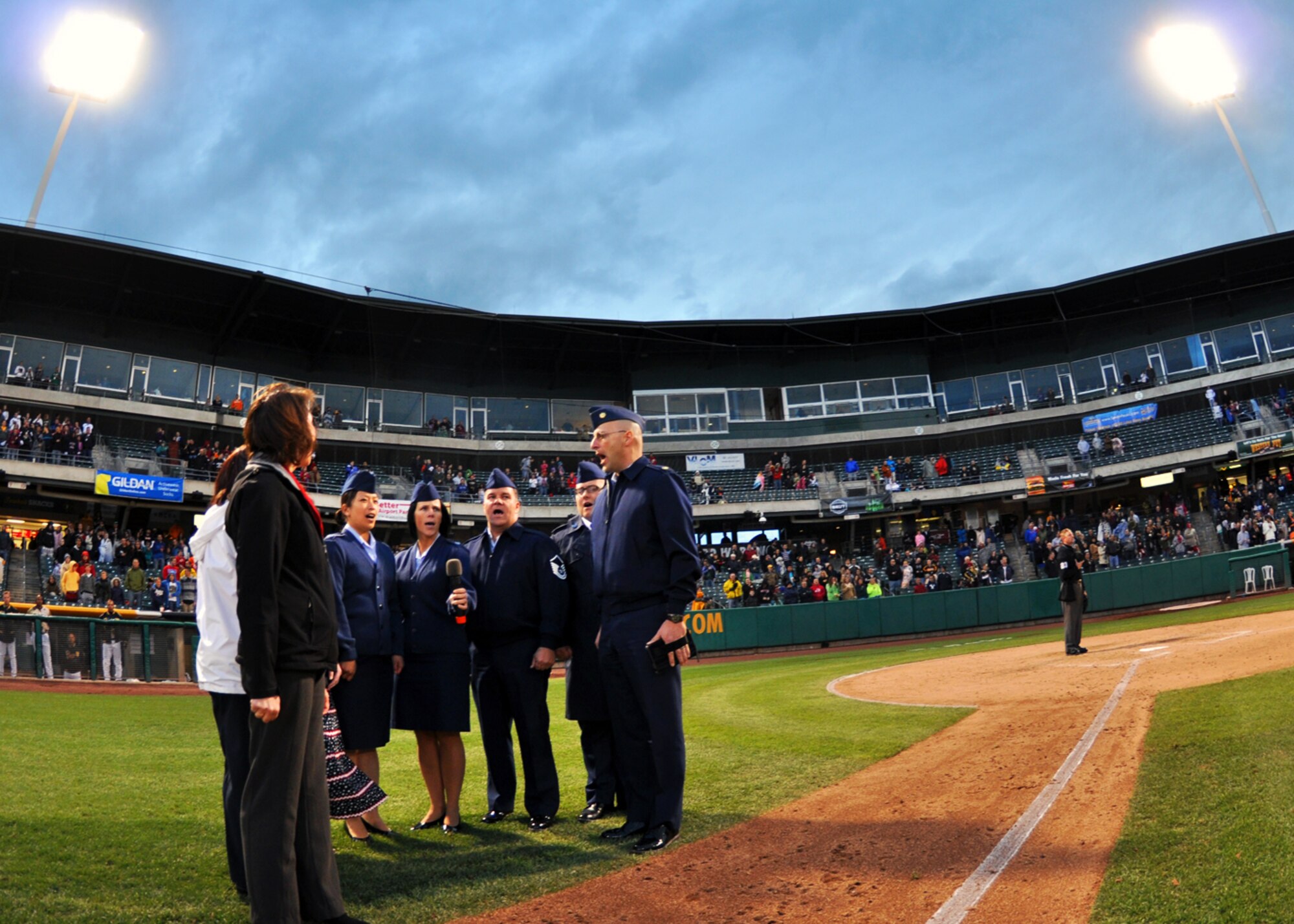 (U.S. Air Force photo/Tech. Sgt. Richard Gonzales)