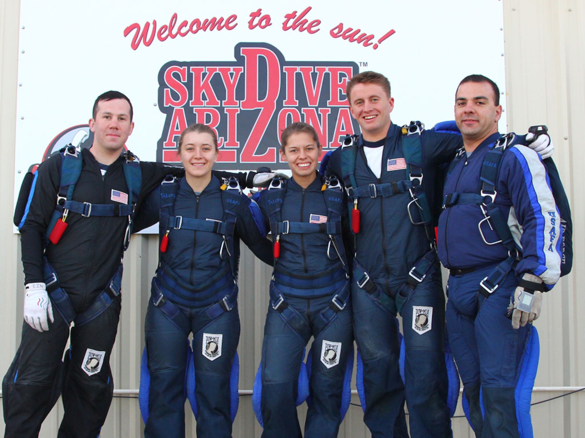 Wings of blue parachute team cheap