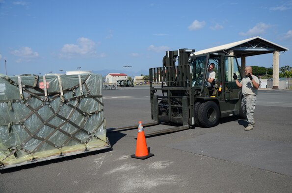 JOINT BASE PEARL HARBOR-HICKAM -- 624th Civil Engineers and 48th Aerial Porters practice their pallet making and forklift driving as a part of their training on Nov. 3. (U.S. Air Force Photo by Master Sgt. Daniel Nathaniel)