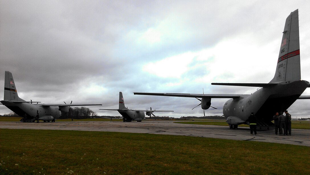 C-27J Spartan aircraft from the Mississippi, Ohio and Maryland Air National 
Guard transported equipment and supplies in support of hurricane relief 
efforts to the New York area Saturday, November 3, 2012. (U.S Air Force photo 
by Capt. Nicole Ashcroft)