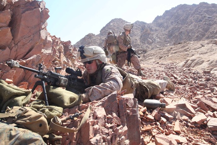 JORDAN (Oct. 9, 2012) U.S. Marines assigned to Marine Engagement Team from Battalion Landing Team 1st Battalion, 2nd Marine Regiment, 24th Marine Expeditionary Unit, conduct a patrol while participating in a training exercise in Jordan, Oct. 9, 2012. The engagement team is a platoon-sized group of Marines from the 24th MEU who are conducting a variety of unilateral and bilateral training events with the Jordanian Marines in southern Jordan. The 24th MEU is deployed with the Iwo Jima Amphibious Ready Group as a U.S. Central Command theater reserve force, providing support for maritime security operations and theater security cooperation efforts in the U.S. 5th Fleet area of responsibility. (U.S. Marine Corps photo by Lance Cpl. Tucker S. Wolf/Released) 