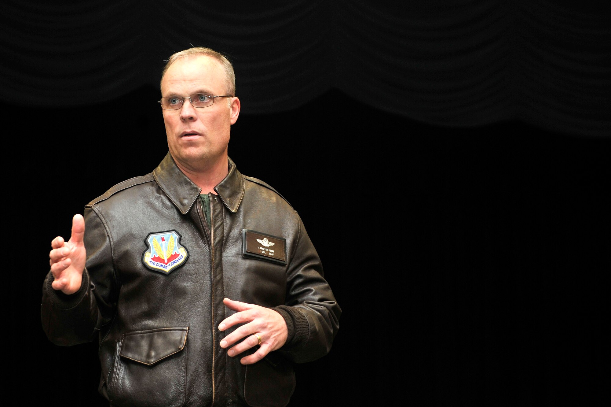 Col. Lance Kildron, Vice Commander, 20th Fighter Wing, Shaw Air Force Base, delivers remarks to open the Forest City Town Hall, held inside the Base Community Center, Oct. 30, 2012, S.C.  The town hall is an open forum, held quarterly, where residents have a chance to voice any concerns about their homes and phasing plans.  (U.S. Air Force photo by Staff Sgt. Ave I. Young/Released)