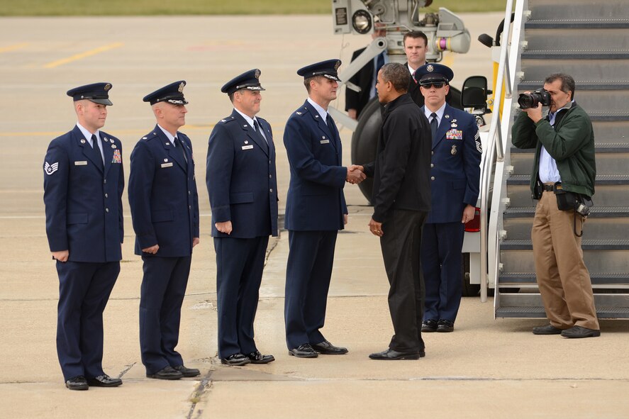 President Barack Obama paused to meet members of the Air National Guard's 115th Fighter Wing prior to departing Truax Field in Madison, Wis. following a campaign speech near the state capitol building on Nov. 5. (U.S. Air Force photo by Master Sgt. Paul Gorman)