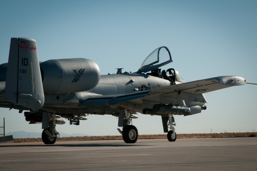 The skies over New Mexico got a little busier Nov. 4 as 13 Idaho Air National Guard A-10 Thunderbolt II aircraft began a weeklong training exercise at Kirtland Air Force Base near Albuquerque. The 124th Fighter Wing, based in Boise, Idaho, sent more than 150 airmen here to practice close air support and combat search and rescue missions. (U.S. Air Force photo by Tech.Sgt. Becky Vanshur)