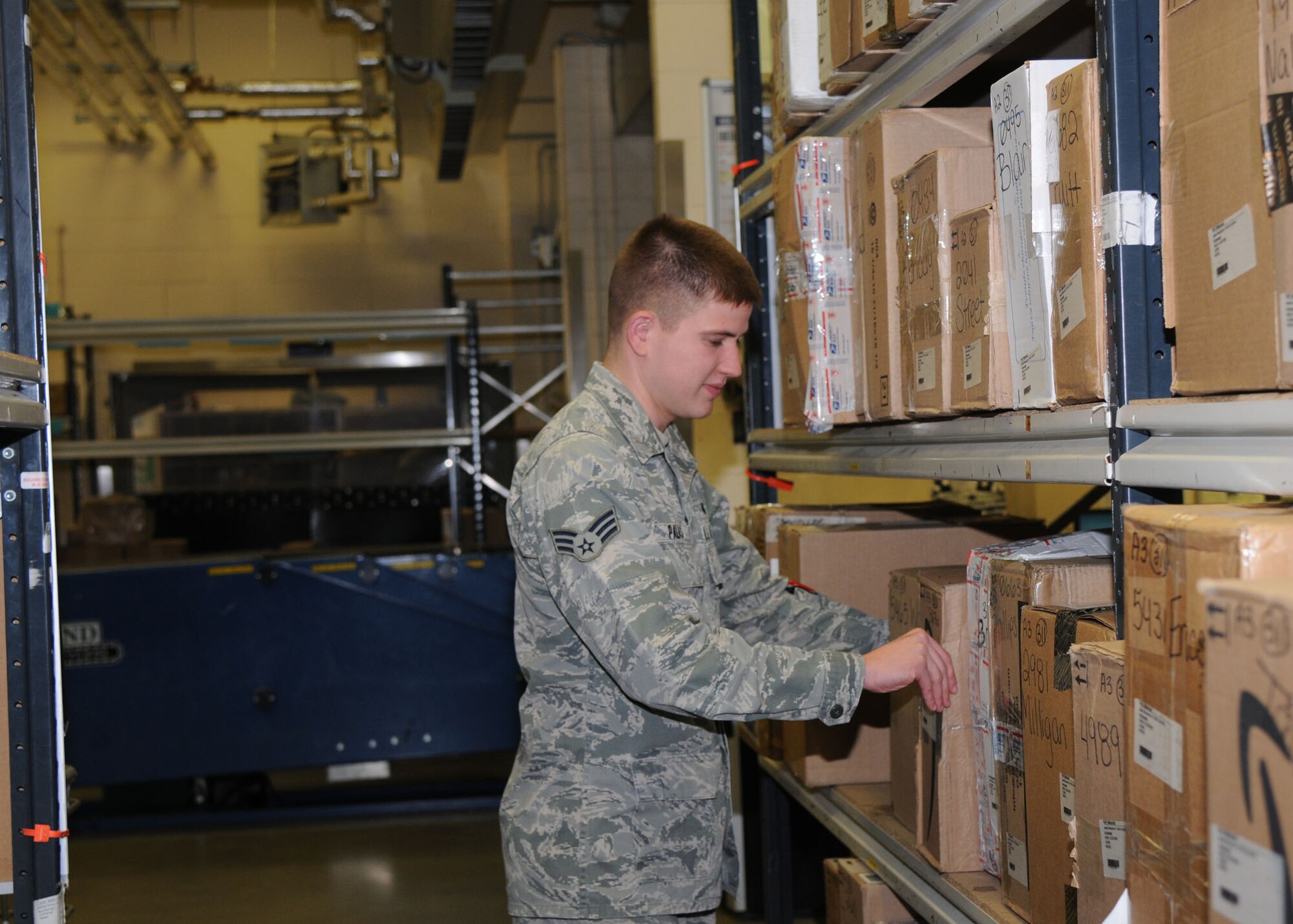RAF Mildenhall's post office prepares for the holidays > Royal Air Force Mildenhall > RAF
