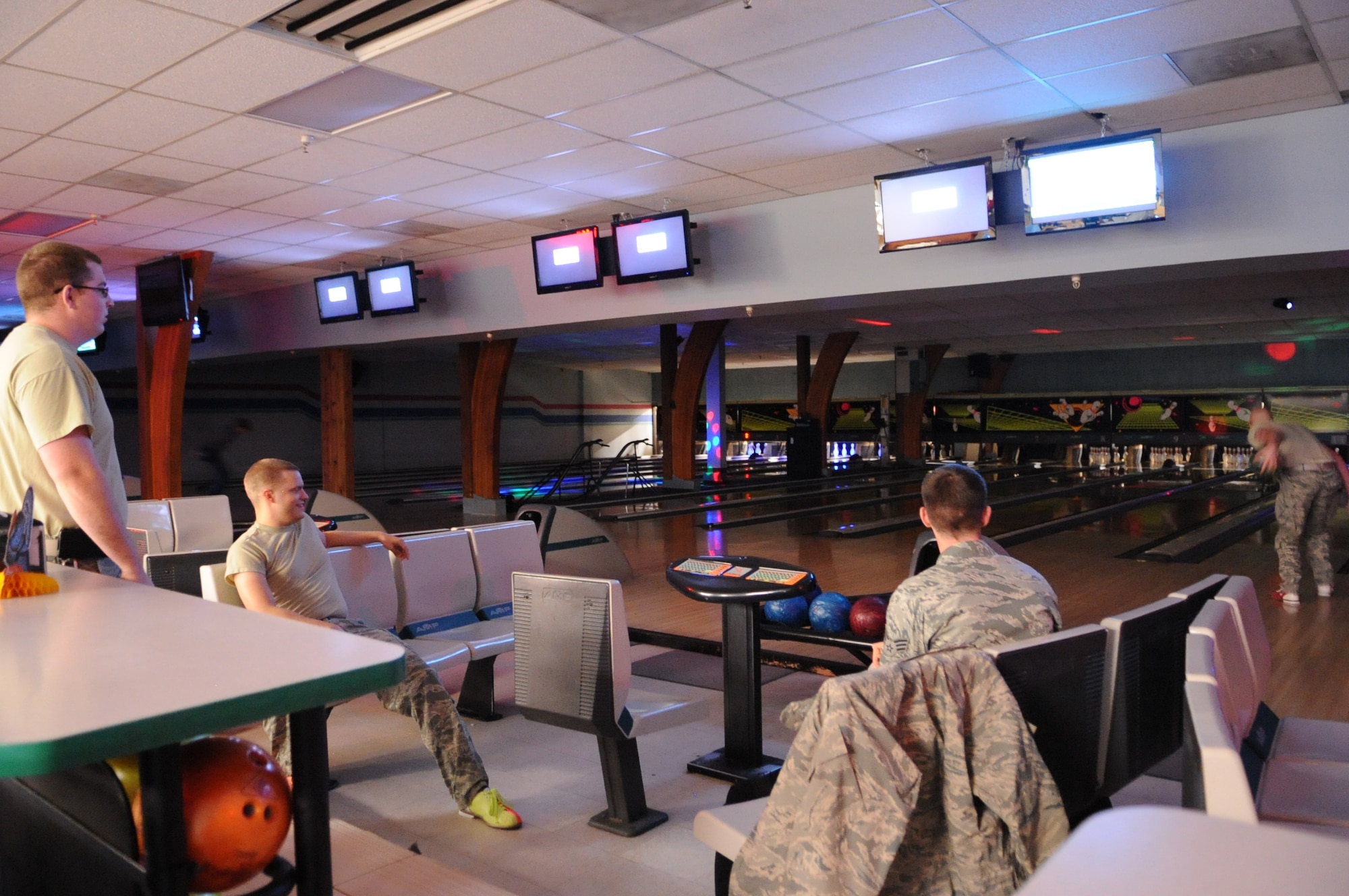 The Dakota Lanes Bowling Alley at Grand Forks Air Force Base, N.D., hosted a Combined Federal Campaign Bowl-a-thon, Nov. 6, 2012 at the bowling alley on Grand Forks Air Force Base, N.D.  The CFC event was sponsored by the Grand Forks AFB Top 3, the installation’s professional military organization for enlisted service members in the top three pay grades of E-7 through E-9. All profits from the fundraiser were donated to the 319th Air Base Wing's Airman & Family Readiness Center through the CFC. (U.S. Air Force photo/ Staff Sgt. Amanda N. Grabiec)