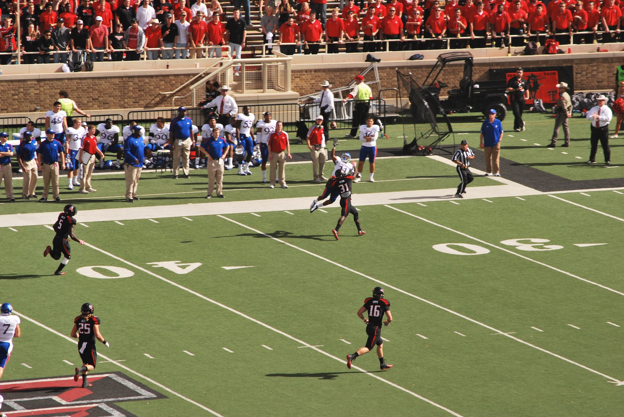 The Texas Tech Red Raiders take on the University of Kansas Jayhawks at the Texas Tech University stadium in Lubbock, Texas, Nov. 10, 2012. All branches of service were invited to attend a free football game for Military Appreciation Day. (U.S. Air Force photo/Desiree Montenegro)