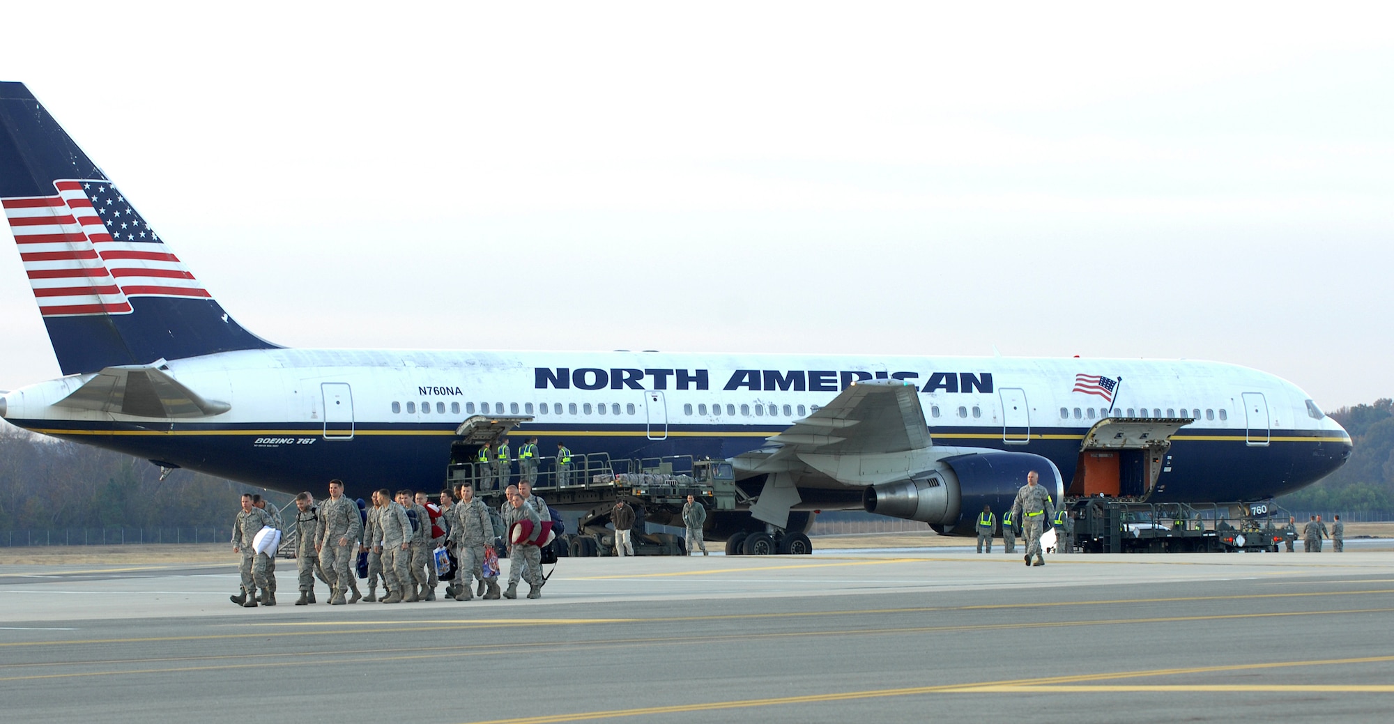 U.S. Air Force Airmen assigned to the 4th Fighter Wing return home to Seymour Johnson Air Force Base, N.C., Nov. 14, 2012, after a six-month deployment to the Middle East. The Airmen were welcomed by families, friends and fellow Airmen. (U.S. Air Force photo/Airman 1st Class Aubrey White/Released)