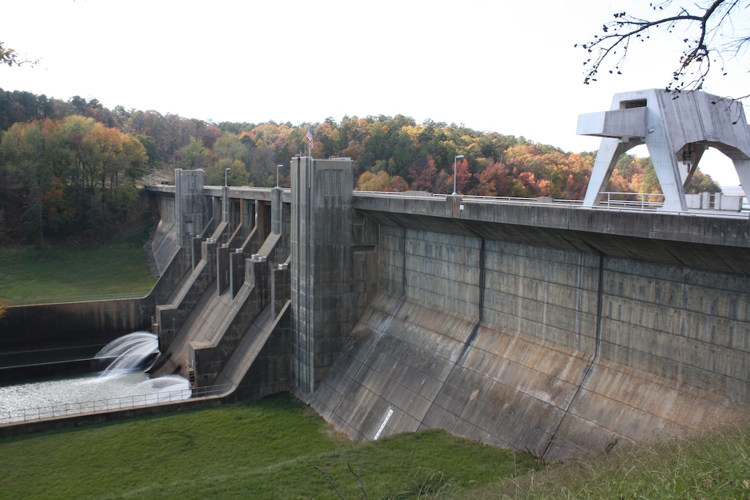 Nimrod Dam during the fall.