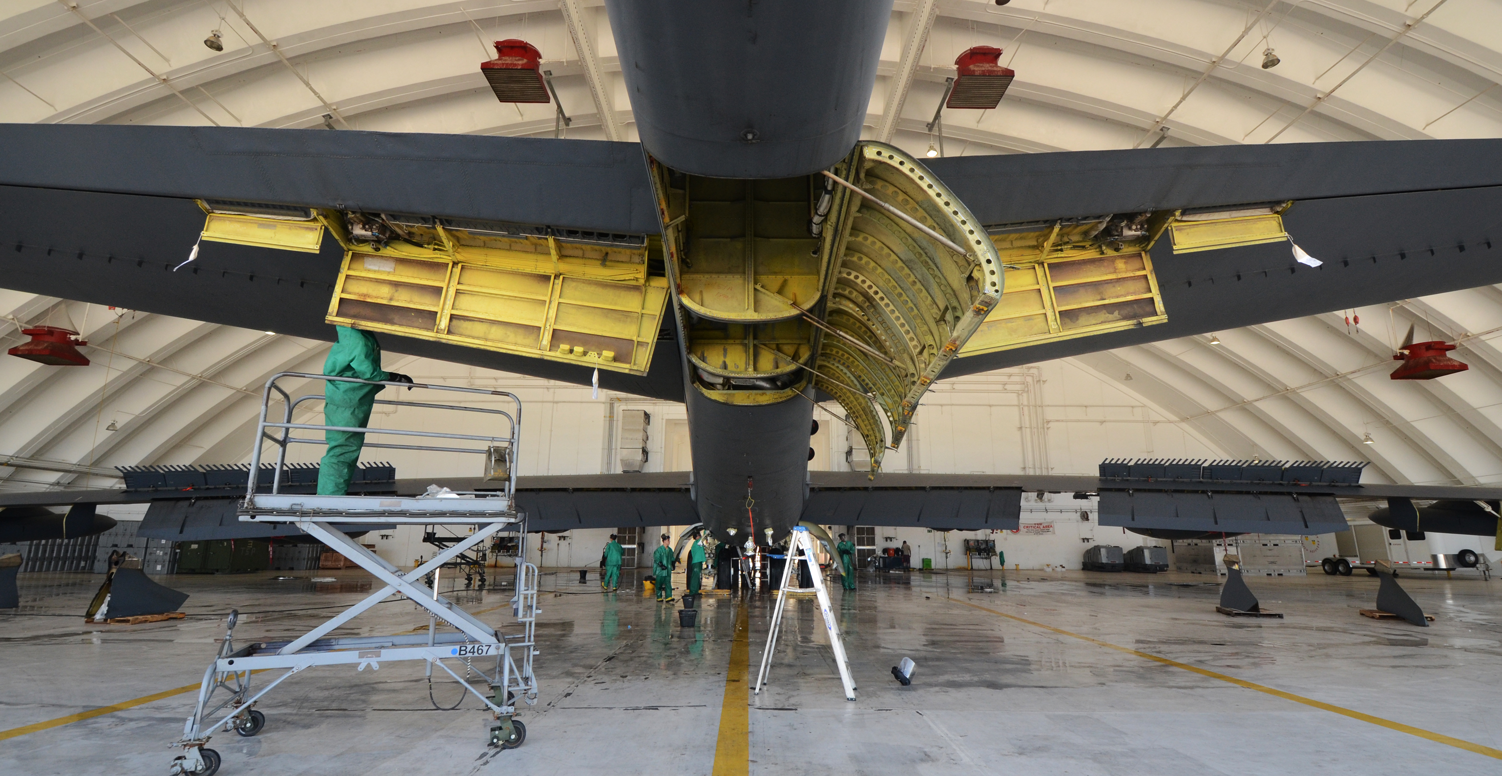 how to clean inside of air force ones