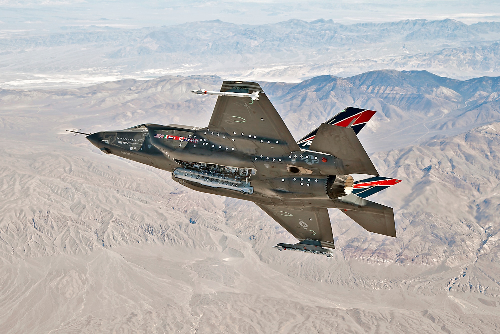 F-35 begins integration phase of weapons testing > Air Force > Article  Display