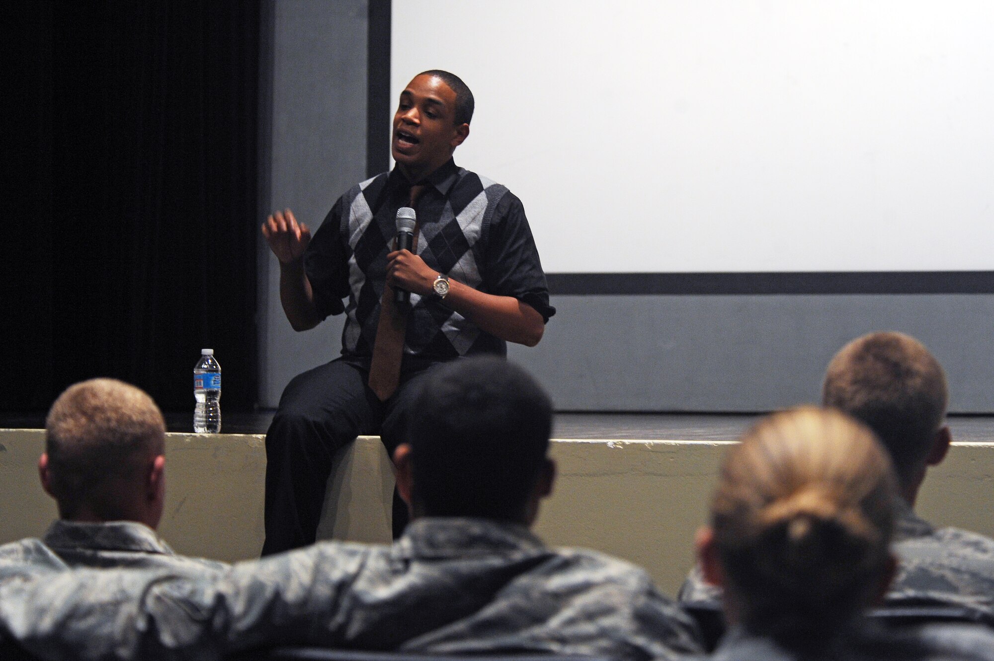 Jordan Burnham, public speaker, talks about mental health issues at the base theatre on Seymour Johnson Air Force Base, N.C., Nov. 13, 2012. Group 5/6 members asked Burnham to come share his story and message on mental health. (U.S. Air Force photo/Airman 1st Class John Nieves Camacho/Released)