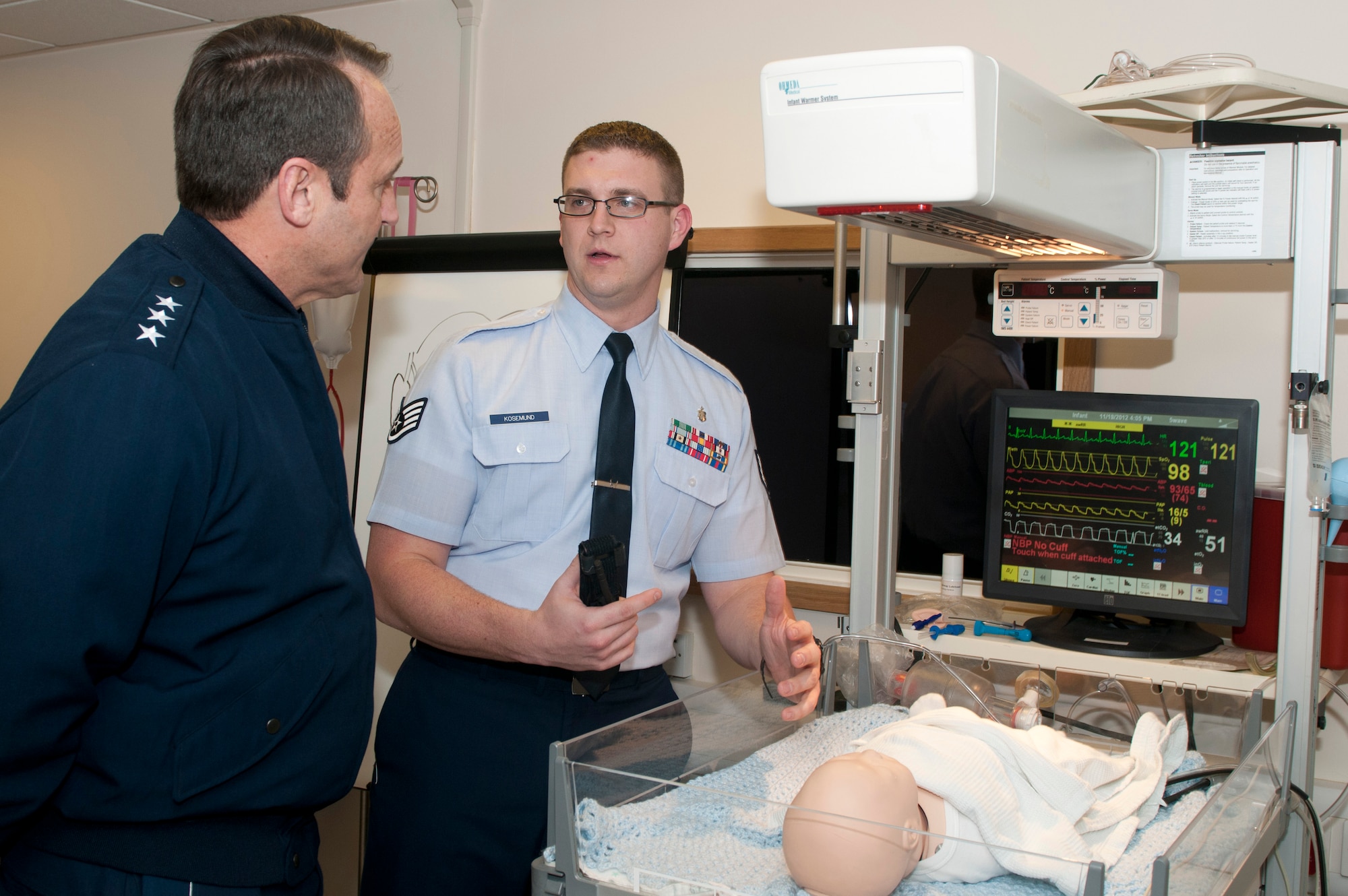 ROYAL AIR FORCE LAKENHEATH, England - Staff Sgt. Matthew Kosemund 48th Medical Operations Squadron NCO in charge of medical simulation and native of Konawa, Okla., explains the functions of the United States Air Forces in Europe Tier 1 Medical Simulation Center to Lt. Gen. Noel T. Jones, U.S. Air Forces in Europe vice commander, Ramstein Air Base, Germany, Nov. 19, 2012. During the visit, Jones received a wing mission brief and visited the installation deployment readiness center, 48th Medical Group, 48th Munitions Squadron and 56th Rescue Squadron to familiarize himself with the 48th Fighter Wing members and mission. (U.S. Air Force photo by Staff Sgt. Stephen Linch)