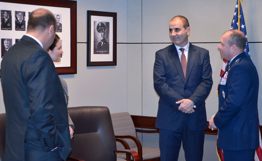 Mr. Tsvetan Tsvetanov, Bulgarian deputy prime minister, center, visits with Air Force Office of Special Investigations members during his visit to the OSI headquarters November 27. Brig. Gen. Kevin Jacobsen, right, spent some time with the Bulgarian official during his visit. (U.S. Air Force photo by James C. Dillard)