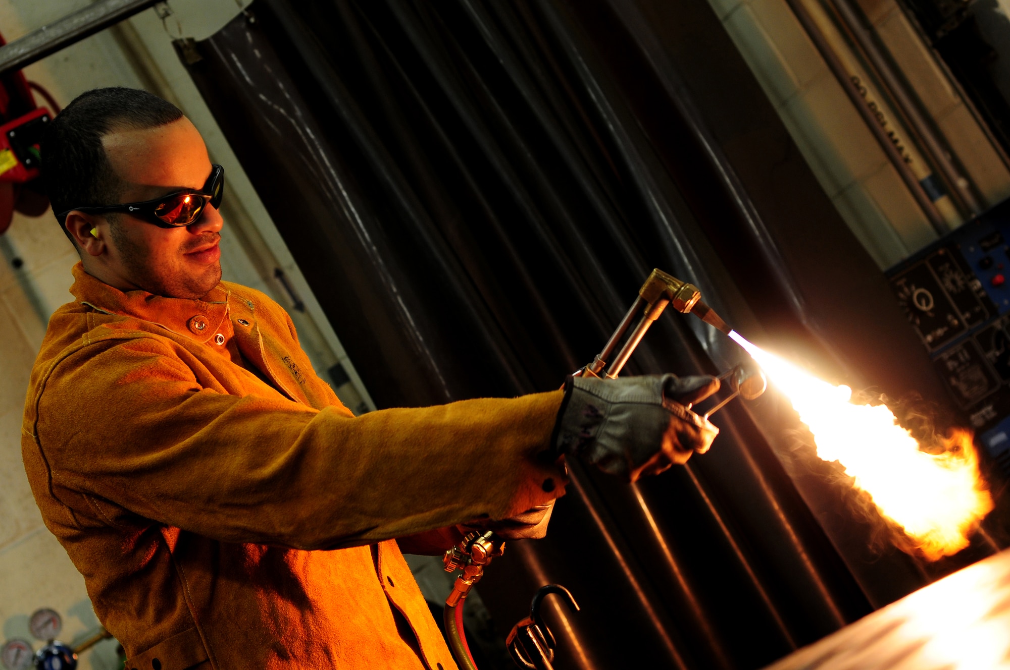 ROYAL AIR FORCE LAKENHEATH, England – Staff Sgt. Michael Hooper, 48th Equipment Maintenance Squadron metals technology craftsman, starts an oxy-acetylene cutting torch Nov. 20, 2012. The 48th EMS metals technology shop’s mission is to function as the U.S. Air Force’s welders by fabricating or repairing aircraft and ground equipment components. (U.S. Air Force photo by Airman 1st Class Cory D. Payne)