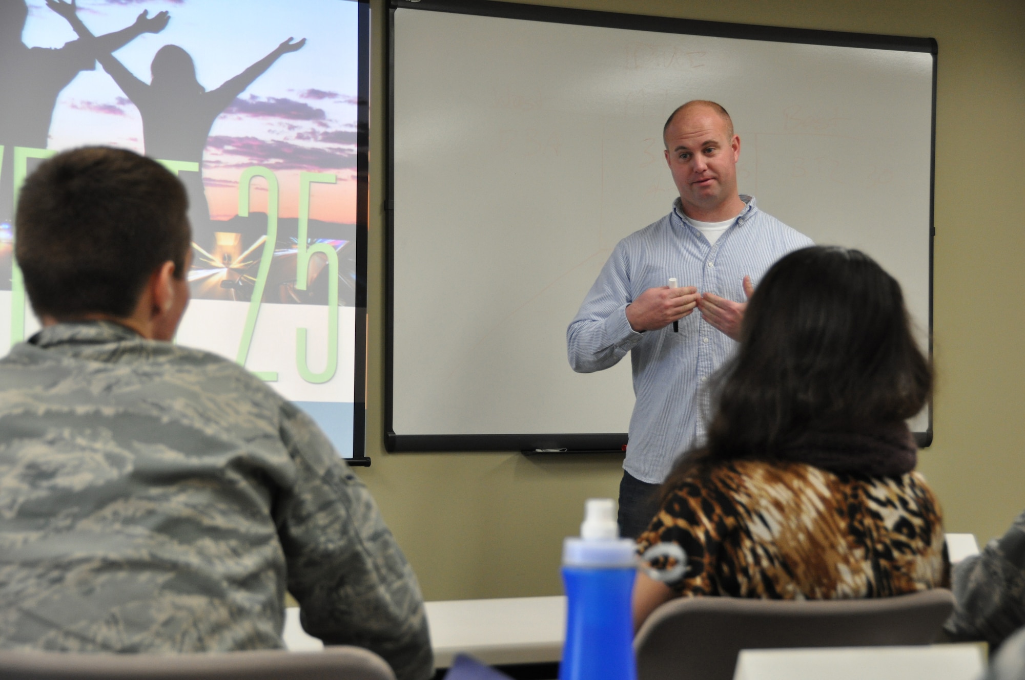 Master Sgt. Robert Wynn, recipient of the Air Force Reserve Command’s NCO of the Year Ground Safety Award for fiscal 2012, conducts an Alive at 25 driving education briefing on Dover Air Force Base, Del., Nov. 28, 2012. The four and a half hour course is designed to educate teenage and young adult drivers about road travel hazards and safe driving techniques. (U.S. Air Force photo/Senior Airman Joe Yanik)