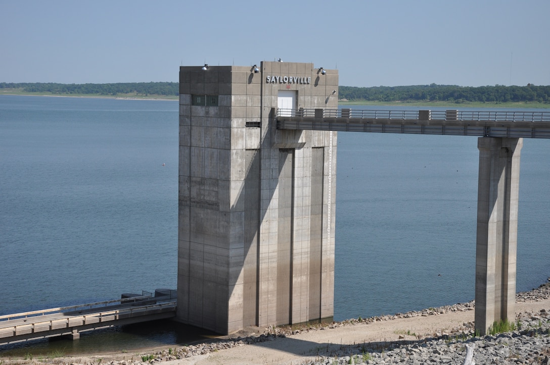 Saylorville Lake Control Tower