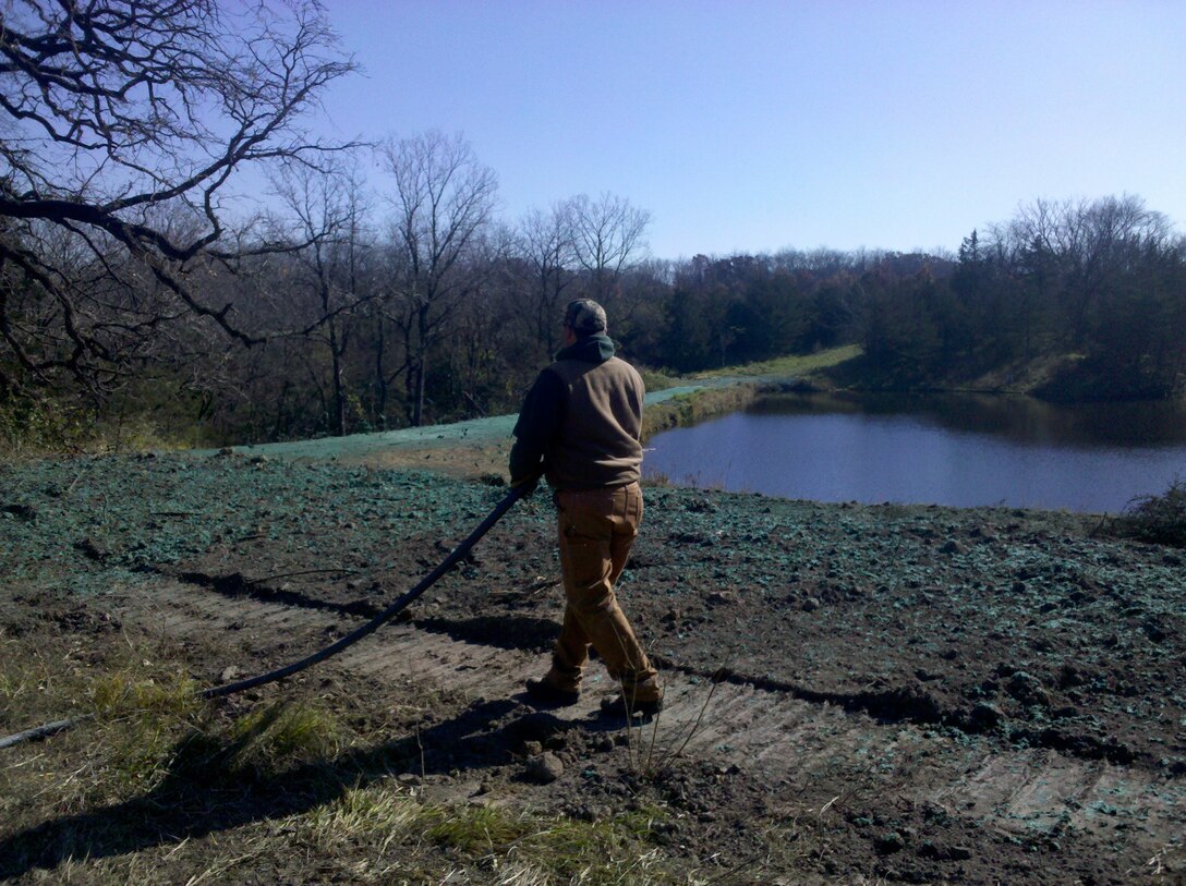Hydroseeding with the Iowa DNR to stabilize a bank