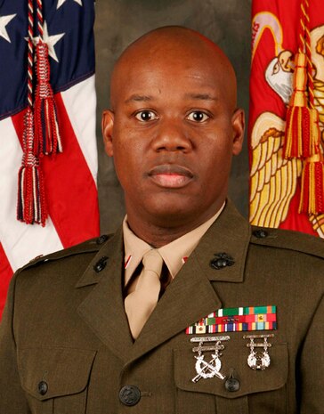 Chief Warrant Officer 3 Hayes
Band Officer
1st Marine Division Band