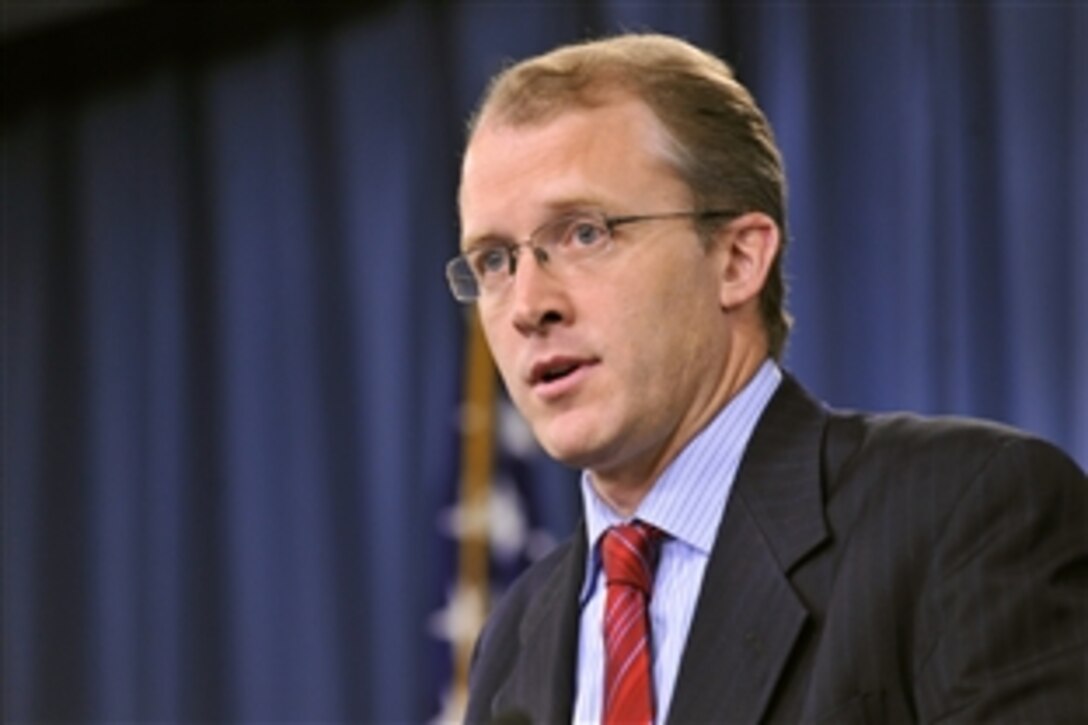 Pentagon Press Secretary George E. Little briefs reporters at the Pentagon, Oct. 2, 2012.