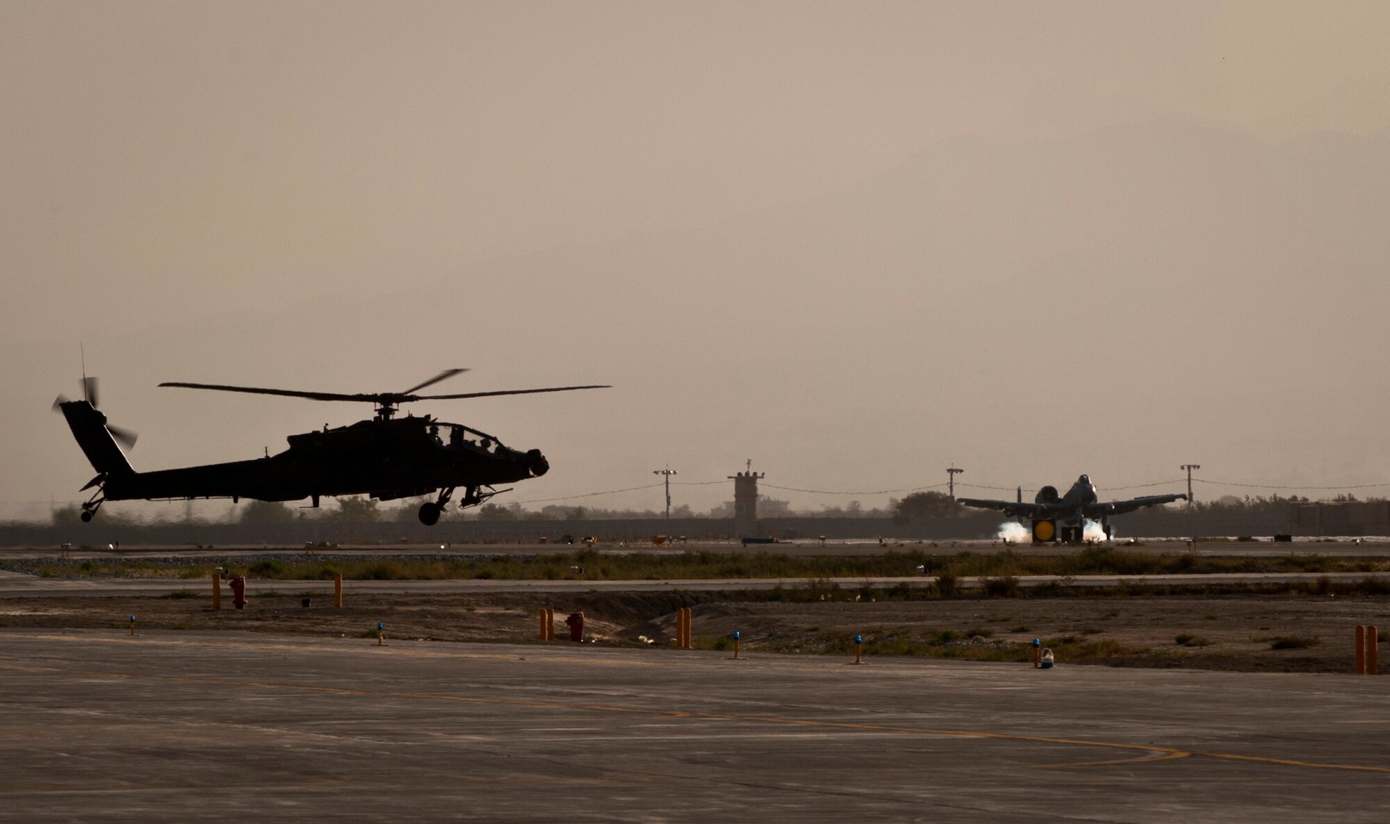 A U.S. Air Force A-10 Thunderbolt II from Davis-Monthan Air Force Base’s 354th Fighter Squadron lands at Bagram Air Field, Afghanistan, Oct. 3, 2012. The 354 FS ‘Bulldogs’ are relieving Bagram’s current team of Arkansas and Maryland Air National Guard A-10 aircrews and will soon take on the mission of providing daily close-air support to NATO and Afghan ground forces operating in Afghanistan. (U.S. Air Force Photo/Capt. Raymond Geoffroy)