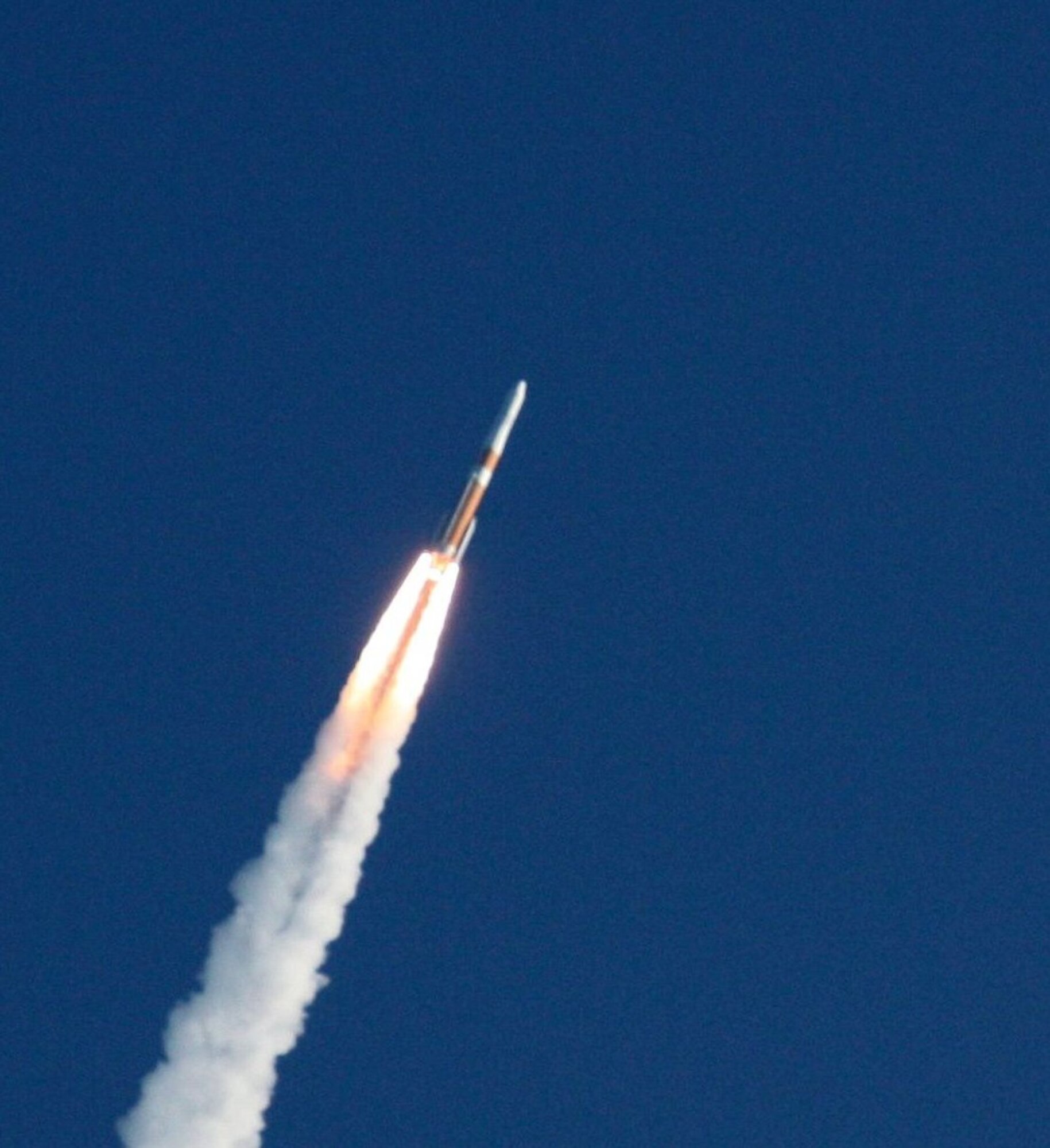 A Delta IV lifts GPS IIF-3 into space from Cape Canaveral Air Force Station Oct. 4. (Photo by Brad Swezey)